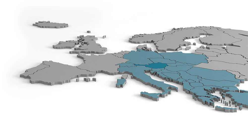 Europakarte: Länder, in denen Dienstleistungen angeboten werden (Zentral, Süd- und Osteuropa), sind blau eingefärbt.